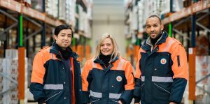 Deux collaborateurs, une collaboratrice